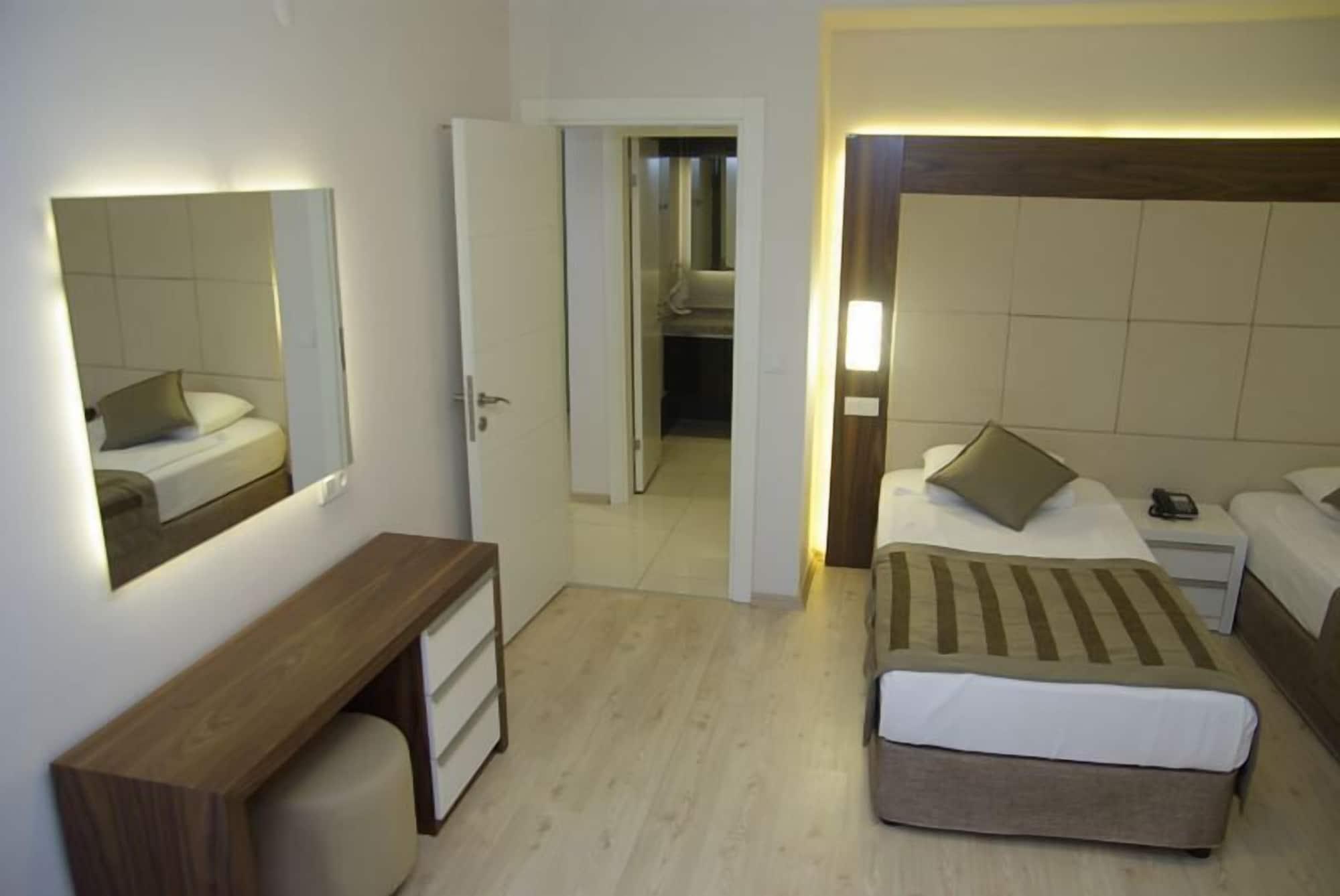 Delfino Apart Hotel Alanya Exterior photo