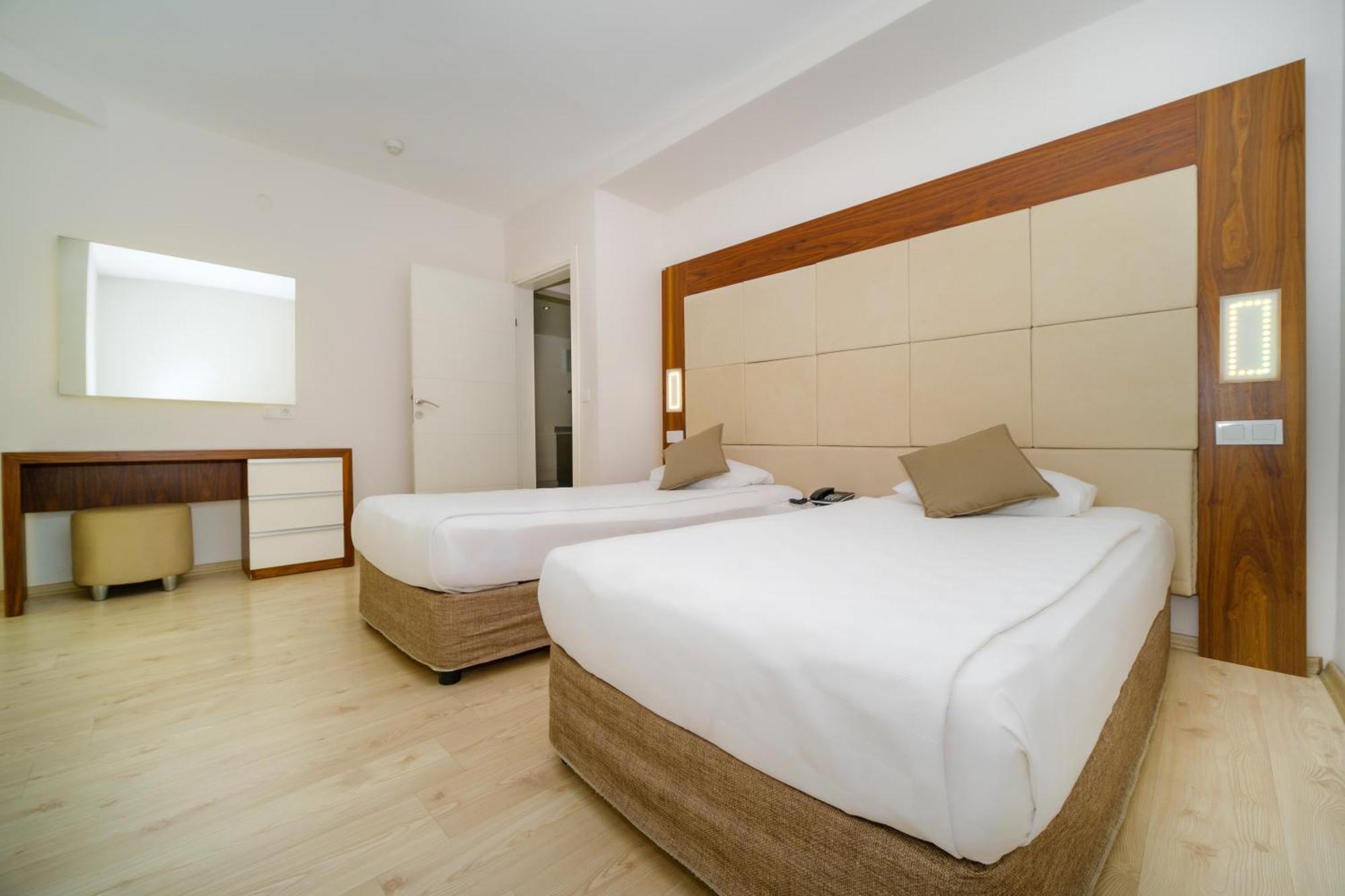 Delfino Apart Hotel Alanya Exterior photo
